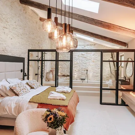 La Grange Bed & Breakfast *